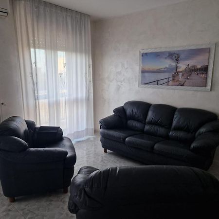 Palese Apartment Барі Екстер'єр фото