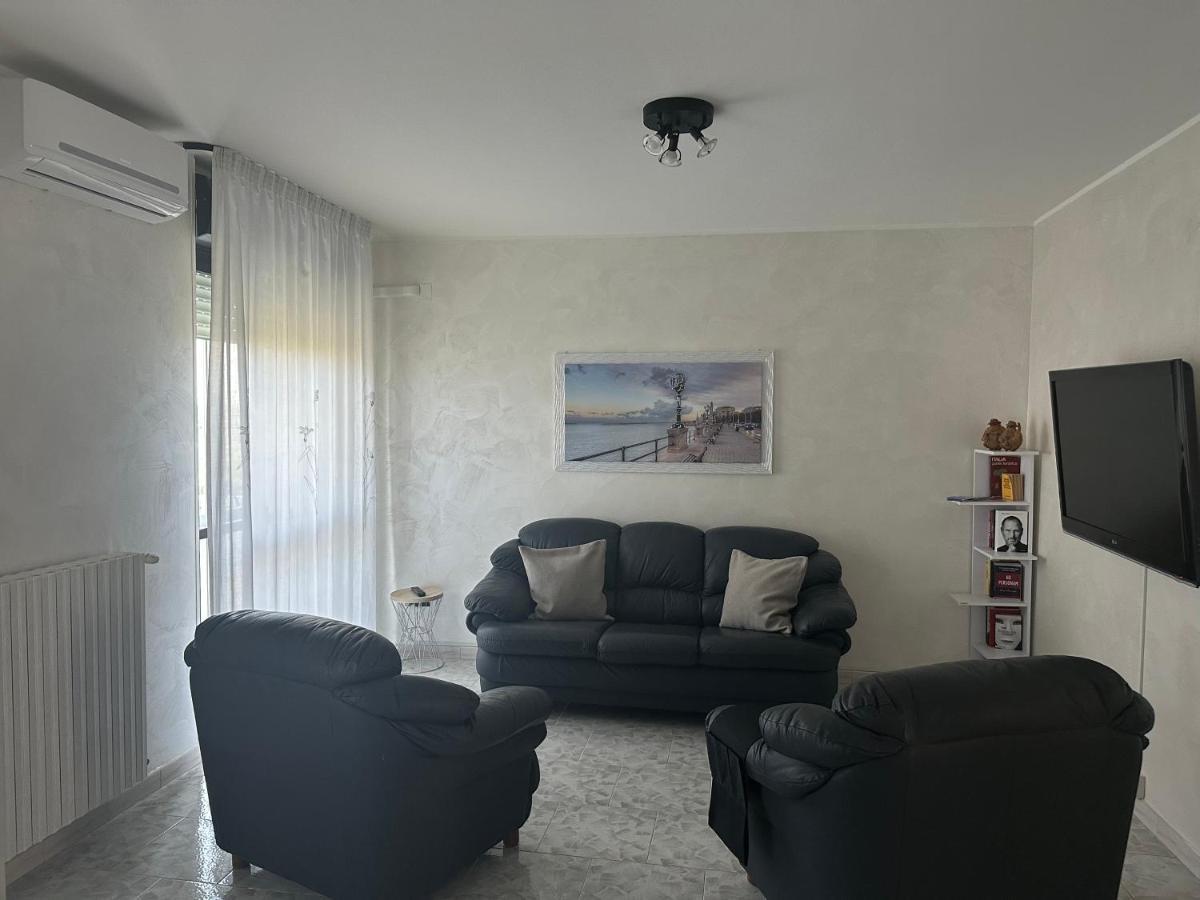 Palese Apartment Барі Екстер'єр фото